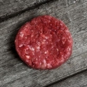Hovězí vyzrálý burger 1 ks